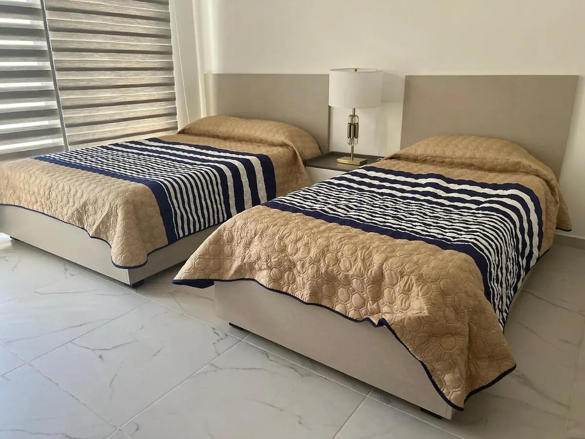 Luxury Vacation Villa Near The Caribbean Ocean Playa del Carmen