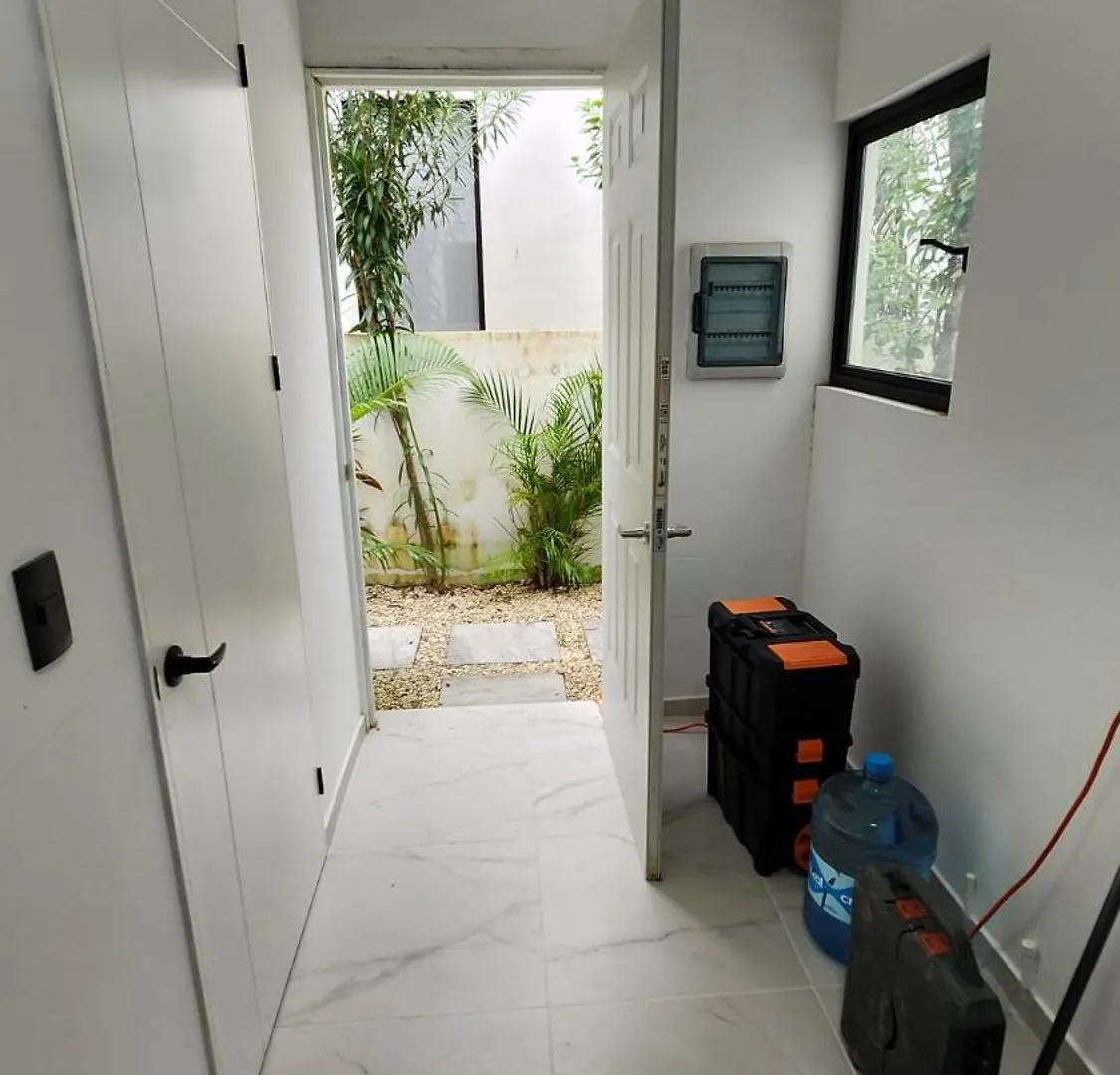 Luxury Vacation Villa Near The Caribbean Ocean Playa del Carmen Mexico